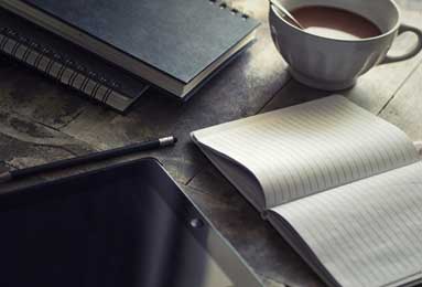 600万租+4500万买断！曼联水货真要弃红投红黑？